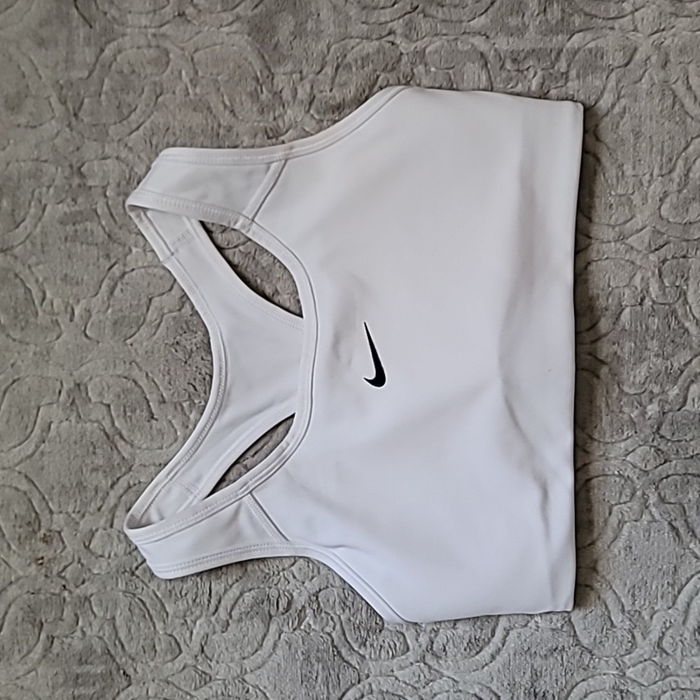 Nike padded sports bra Small - Picture 1 of 5